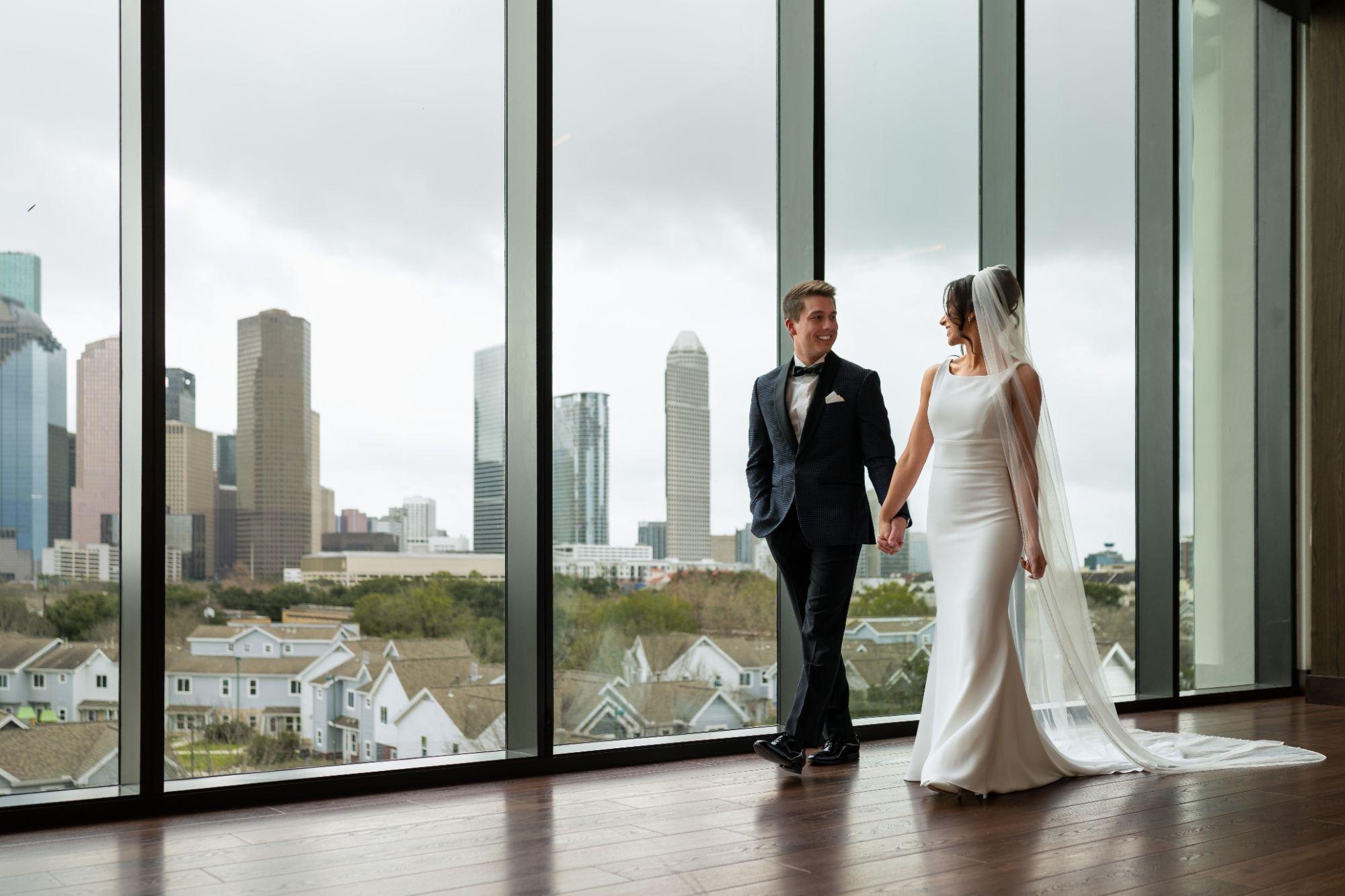 carousel-hero-element image-5