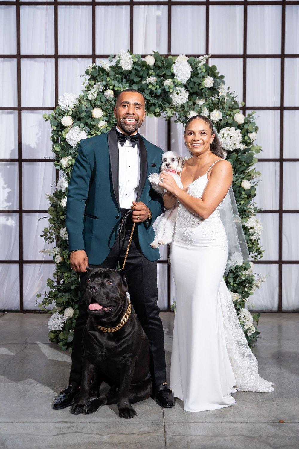 carousel-hero-element image-1